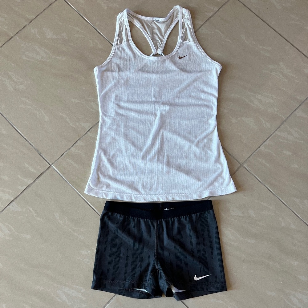 #2167 NIKE SET TANK TOP & NIKE PRO SHORT SMALL